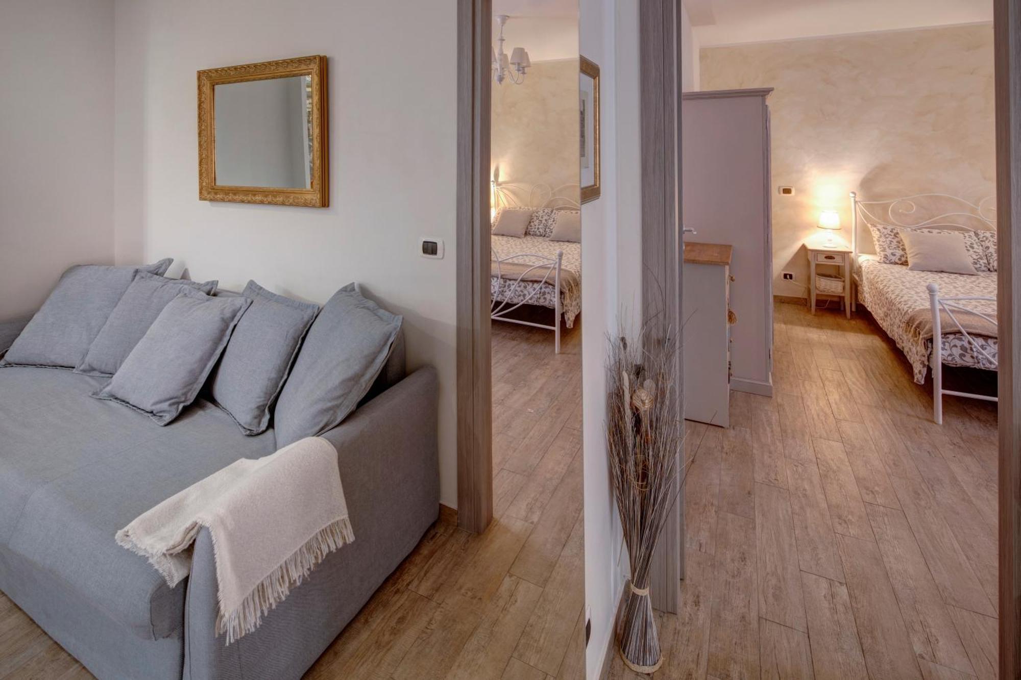 Le Bicocche Di Joyce - Luxury And Parking Nearby Apartment Triest Exterior foto
